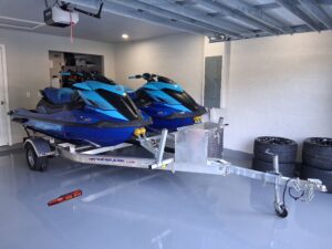 2 yamaha jets skis